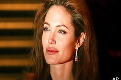 Angelina Jolie enjoys on-screen sex scenes