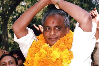 And It All Came Crashing Down: How Babri Masjid Demolition Brought Down Kalyan Singh Govt