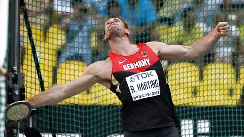 Robert Harting wins 3rd straight men's discus at World Championships