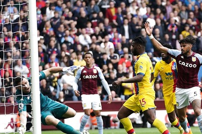 Premier League: Midtable Rivals Aston Villa and Crystal Palace Draw