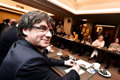 Former Catalan Leader Puigdemont Detained in Germany