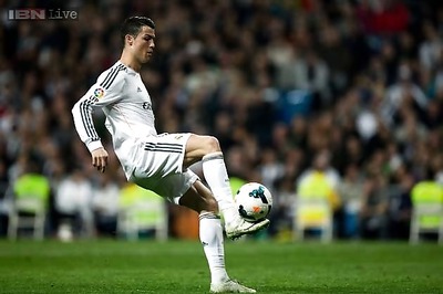Atletico Madrid lose, Real Madrid held to a draw as title race tightens