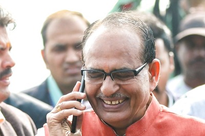 Lok Sabha Polls: Chouhan Hits Campaign Trail with Train Travel from Bhopal to Ganjbasoda in MP