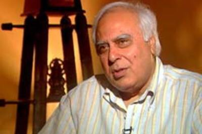 Arrest Varun Gandhi, demands Congress leader Sibal