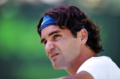 Federer eyes record seventh Wimbledon title