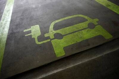 Automakers Pledge Ethical Mineral Sourcing For Electric Cars