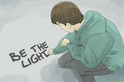 How to Cheer Others Up During the Coronavirus Outbreak