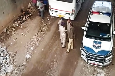 Hyderabad Encounter: Took Rape Accused to Recreate Crime Scene at 3:30 am, They Tried to Escape, Say Police