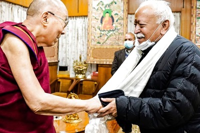 Mohan Bhagwat Meets Dalai Lama at Dharamshala; Two Discuss Chinese Expansionist Policies, Covid-19 Impact