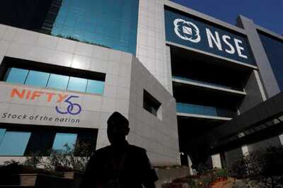 Sensex Sheds Over 150 Points in Early Trade While Nifty Falls to 11,900; IndusInd Bank and Nestle India Among Gainers