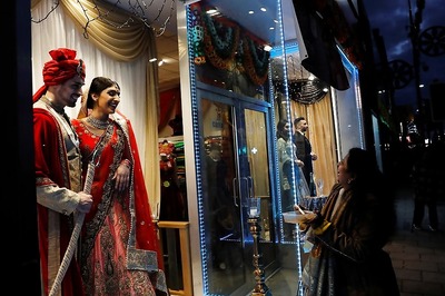 Diwali 2017: 6 Points You Must Consider Before Going For Festive Shopping