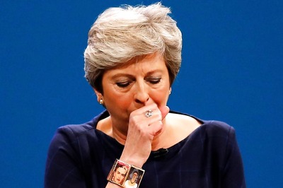 Prankster, Coughing Fits Mar Theresa May's Keynote Speech to Activists