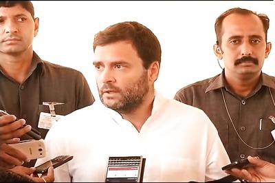 Rahul Gandhi accuses Narendra Modi of ignoring farmers, labourers