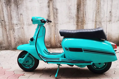 After Putting Brakes on Scooter Production, Vijai Super Factory in UP Gears Up for EV Manufacturing