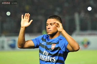 Arsenal's Alex Oxlade-Chamberlain faces 3 months out