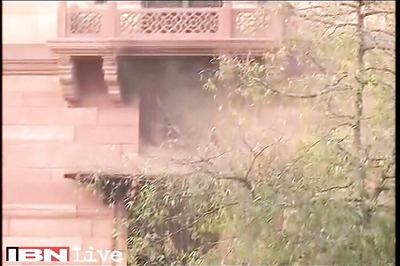 Minor fire breaks out in South Block, 11 fire tenders rush to spot