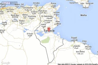 Gunmen attack Tunisian Parliament, 8 killed, many taken hostages