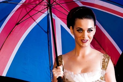 Katy Perry had suicidal thoughts after split from Russell Brand