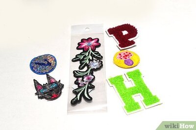 How to Decorate a Jean Jacket