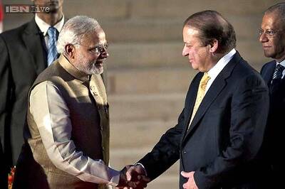 'US encourages dialogue between India and Pakistan'