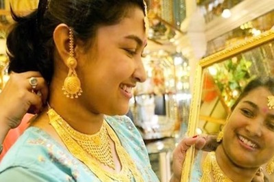 Gold Rates Decline In India On May 26; Check New Rates Of 22 Carat In Your City