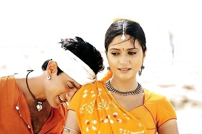 Saako 363: Gracy Singh plays a firebrand environmentalist