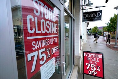 US Job Openings Blip Up To 6.7 Million In October