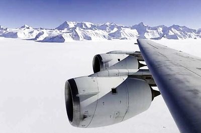 19-yr-old sets record for fastest Antarctic to South Pole trek