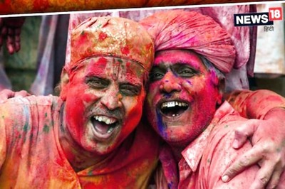 Holi 2022: Steps to Ensure Your Elderlies Enjoy the Festival of Colour as Much as You