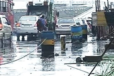 BMC cautions citizens as rains contiune in Mumbai