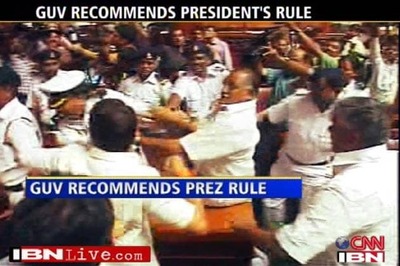 K'taka drama: Cong to wait for legal decision