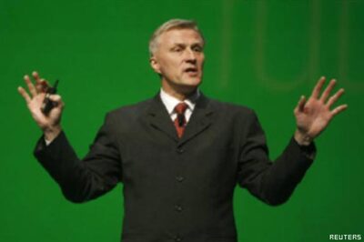 Nokia's mobile phones chief Anssi Vanjoki resigns