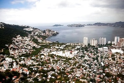 Mexico's Acapulco hopes for rebound as virus, violence drop