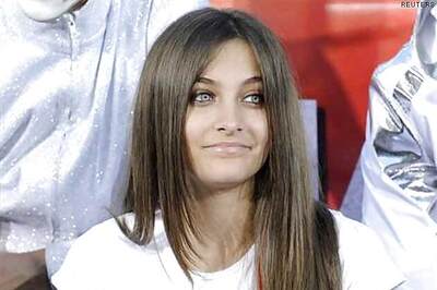 Paris Jackson heads to residential treatment centre