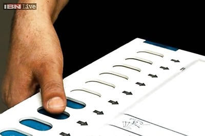 0.4 per cent of total voters rejects all parties, vote for NOTA