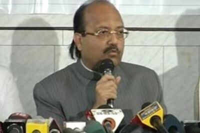 Secular govt without Sonia impossible: Amar Singh