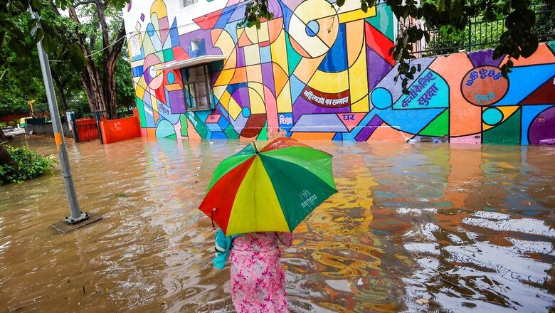 Heavy Rain to Hit 5 States on Thursday, Parts of East India on Saturday; Orange Alert for Delhi: IMD
