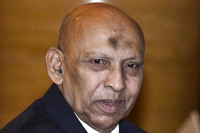 Former Footballer Syed Shahid Hakim Tests Positive for Coronavirus