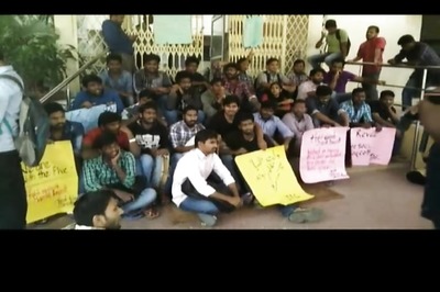 Students reject revocation of suspension as politics over Rohith suicide continues