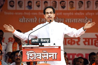 Shiv Sena MLAs & Leaders to Meet on Friday as Govt Formation Discussions with Congress-NCP Drag on