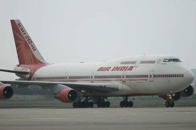 Air India Pilot Body Alleges Discrimination In COVID-19 Vaccination, Seeks Restoration of Pay