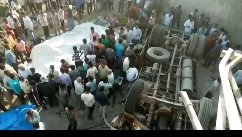 26 of Marriage Party Killed After Van Falls Into Drain in Gujarat's Bhavnagar