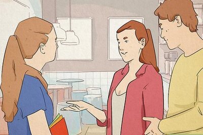How to Introduce Friends to Other Friends