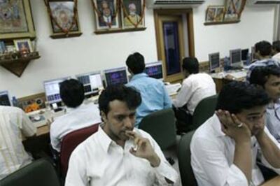 India Inc may hike salaries by 6-8 pc: HR survey