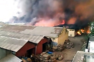 Fire at Asia's largest chilli market in AP