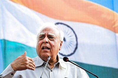 No Accountability: Kapil Sibal Slams Govt Over Odisha Rail Tragedy