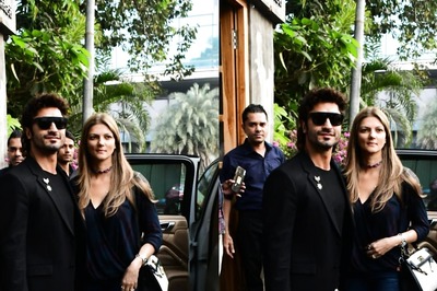 Vidyut Jammwal All Smiles as He Poses With His Girlfriend Nandita Mahtani, See Pics