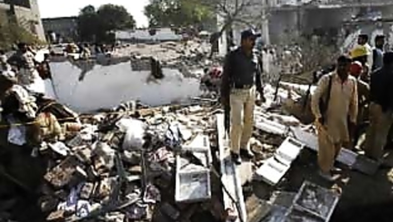 Toll in Lahore suicide attacks rises to 57