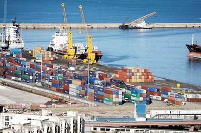 Indian Worker Dies in UAE After Diesel Container Falls on Him