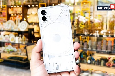 Nothing Phone 1 Video Review: What’s Cool And What’s Not